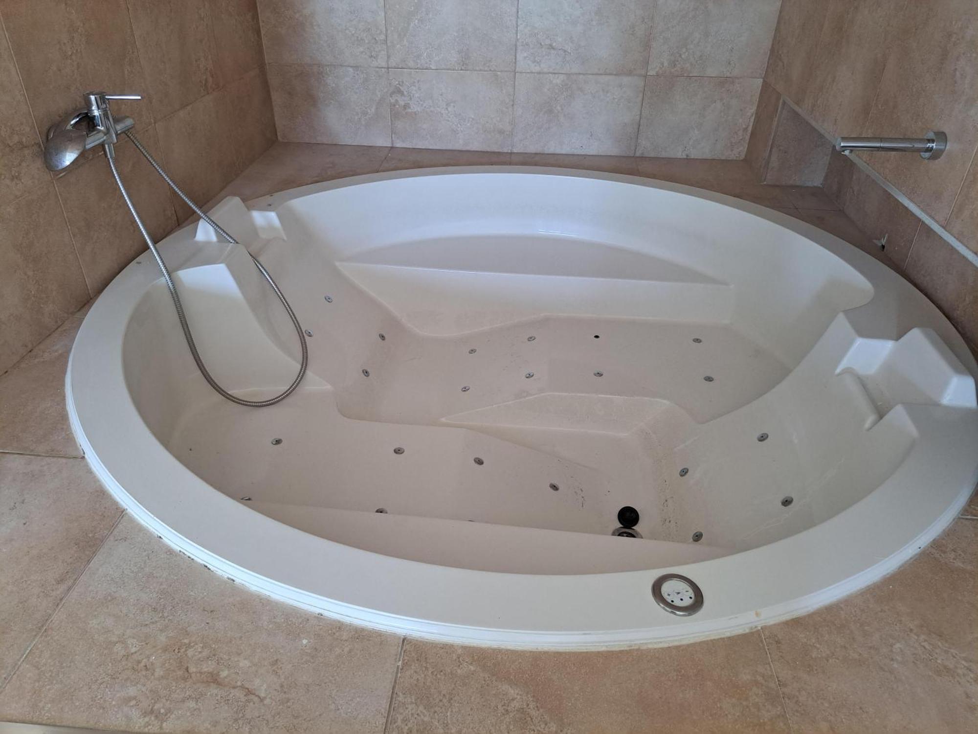 Private Suites In Huge Penthouse 1St Line Puerto Banus, Incredible Views, Jacuzzis 마르베야 외부 사진