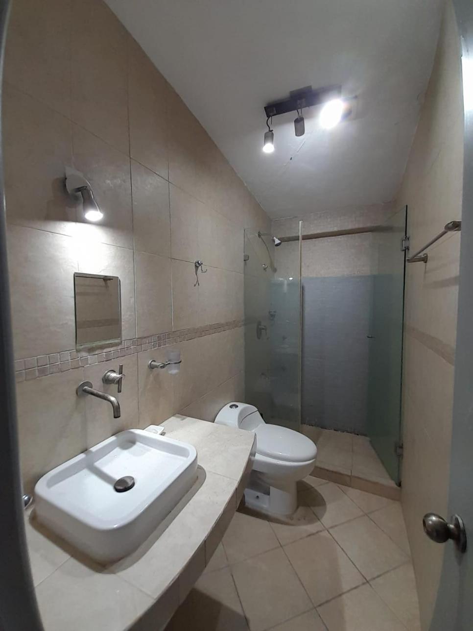 Private Suites In Huge Penthouse 1St Line Puerto Banus, Incredible Views, Jacuzzis 마르베야 외부 사진